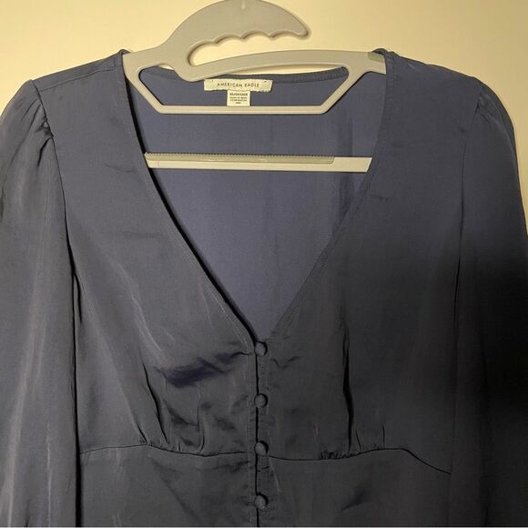 AEO Blue Satin V Neck 3/4 Sleeve Button Boho Renaissance Crop Top XS - Picture 5 of 9